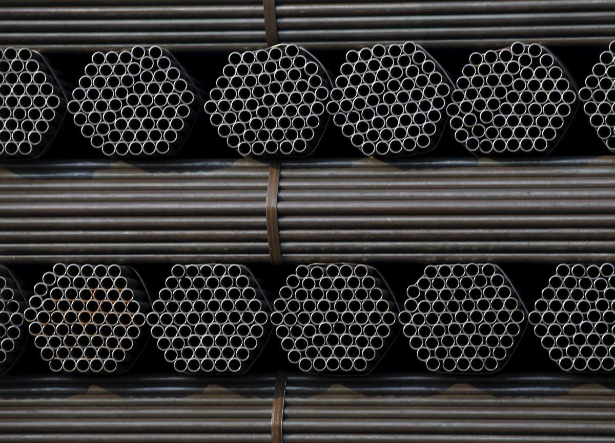 Переможець мільярдного тендеру "Укргазвидобування" намагається уникнути сплати мита на труби з Китаю