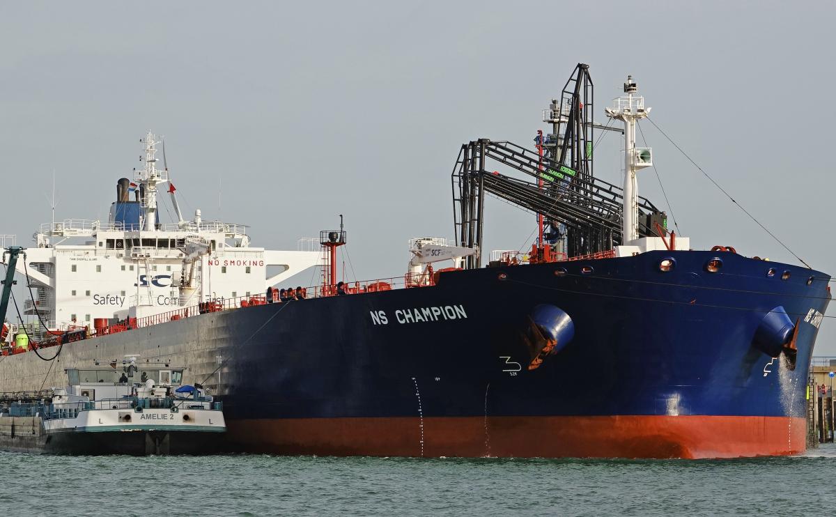 ЄС вдарив новими санкціями по "тіньовому флоту" РФ