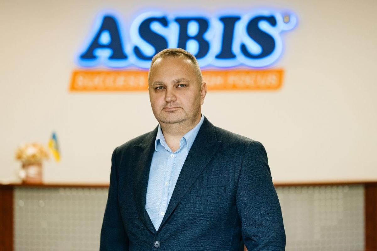 Офіційного дистриб'ютора техніки Apple ASBIS підозрюють у зв'язках з Росією, - ЗМІ