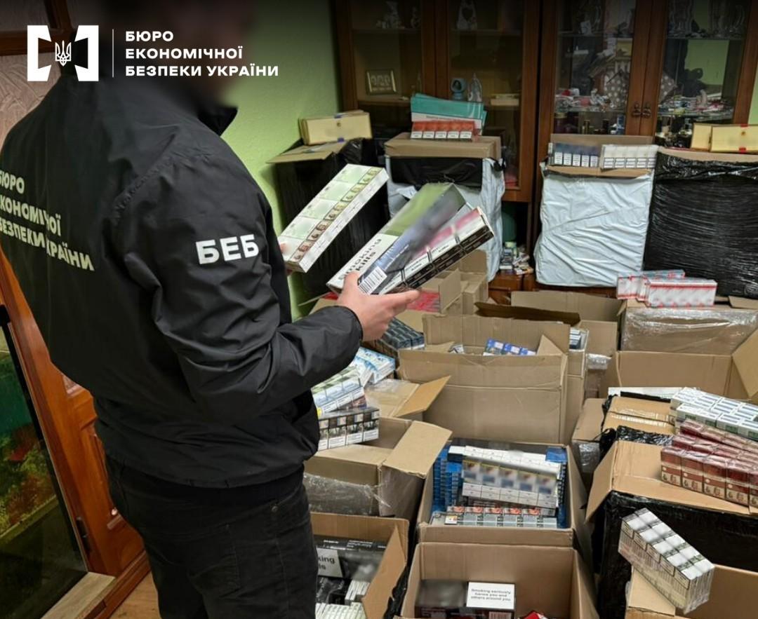 Після "перезавантаження" БЕБ тіньовий ринок сигарет сягнув 18%, завершених справ по контрабанді немає, - ЗМІ