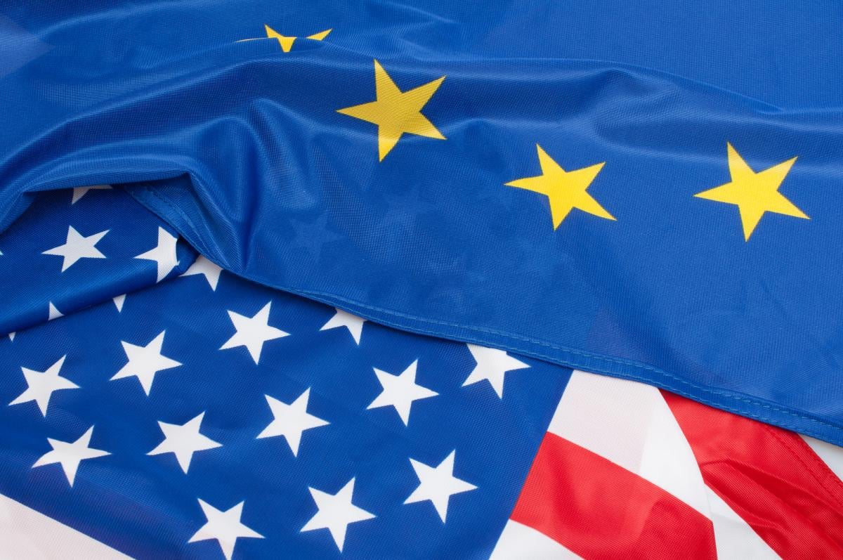 У Європарламенті різко розкритикували рішення Трампа ввести мита на автомобілі з ЄС