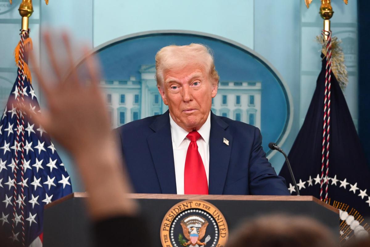 Трамп відповів, чи підпише він законопроєкт про санкції проти Росії